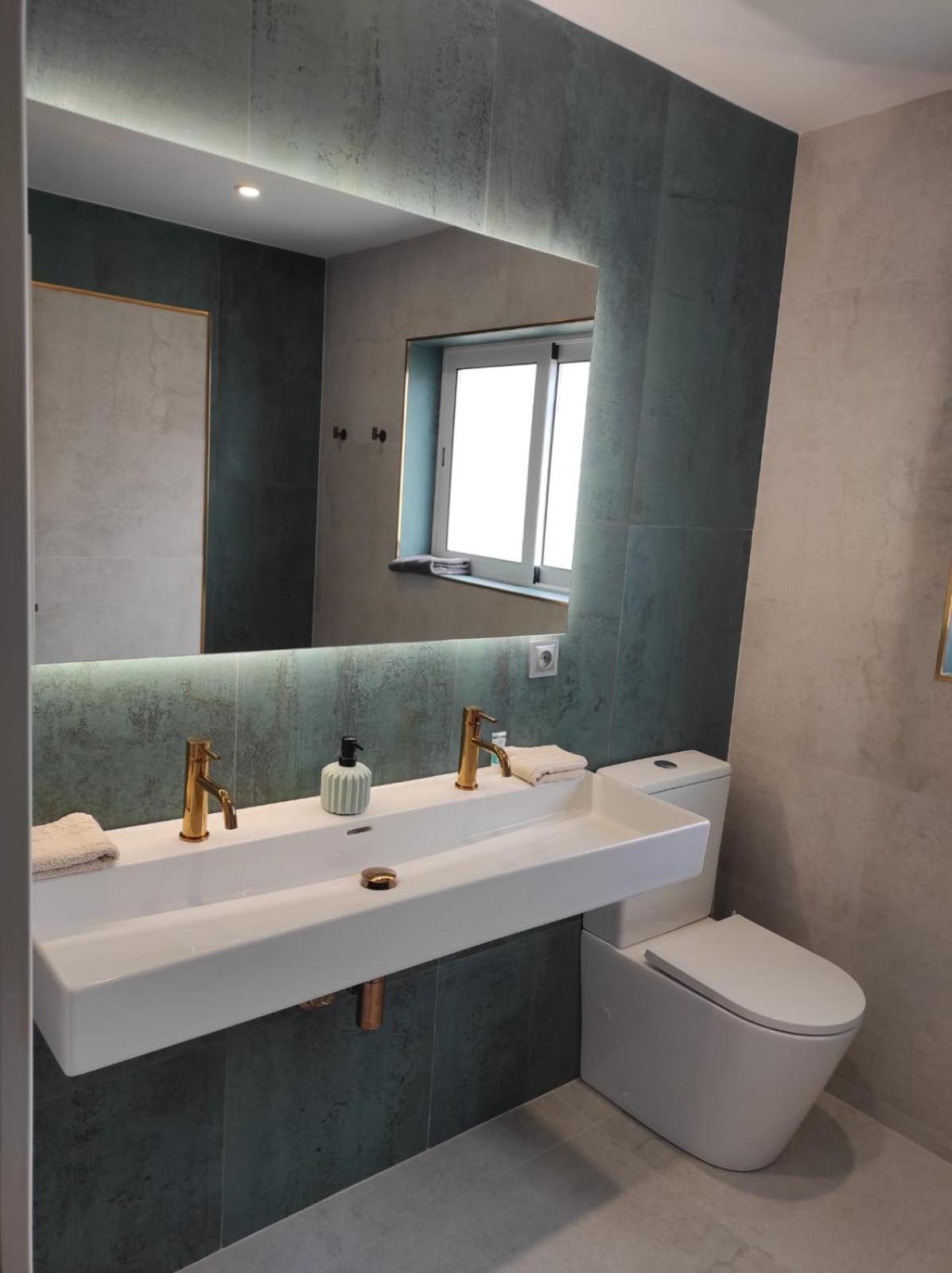 Villa Sitges El Ranch Amaizing Outdoor Areas Beaches At 5 Minutes Walk Sitges At 15 Min Drive Ac Pool Jacuzzi & Garden Xxl 카라펠 외부 사진
